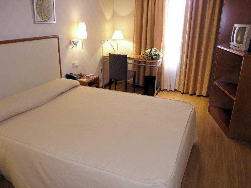 Th Boadilla Hotel Boadilla del Monte Værelse billede